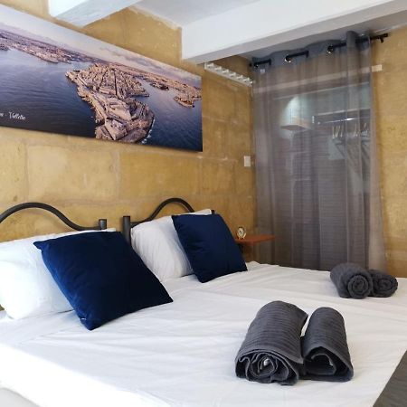 Cozy Loft In The Heart Of Valletta Exterior foto